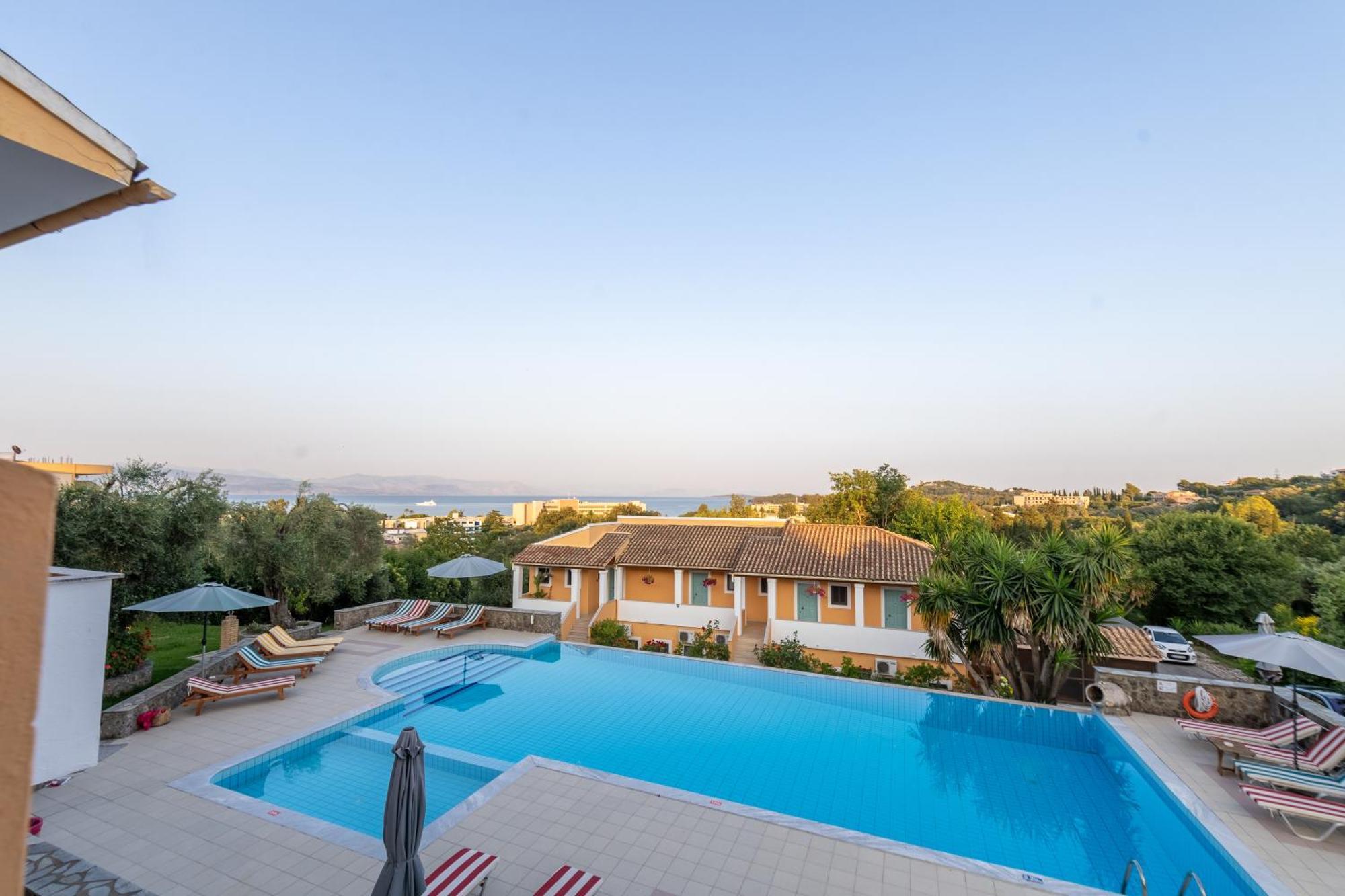 Little Corfu Aparthotel ดัสเซีย ภายนอก รูปภาพ
