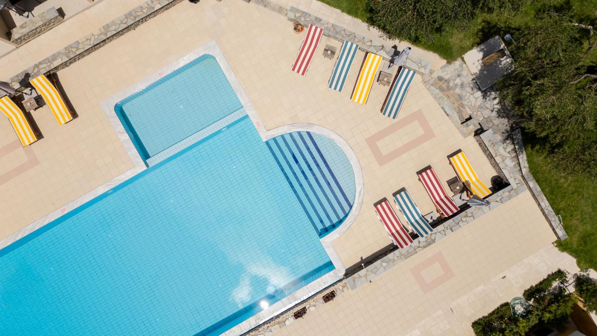 Little Corfu Aparthotel ดัสเซีย ภายนอก รูปภาพ