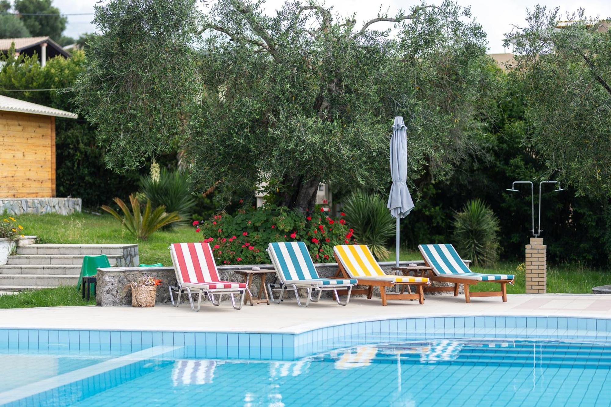 Little Corfu Aparthotel ดัสเซีย ภายนอก รูปภาพ